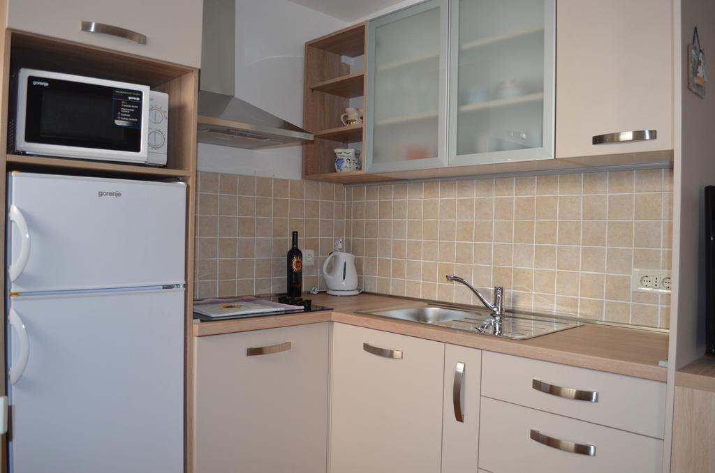 Apartments Lora Baska  Room photo