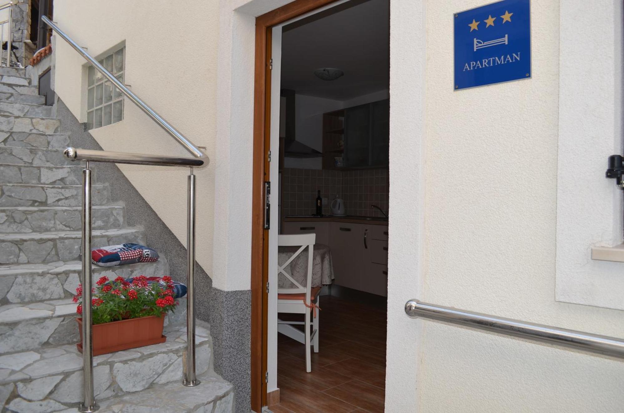 Apartments Lora Baska  Room photo