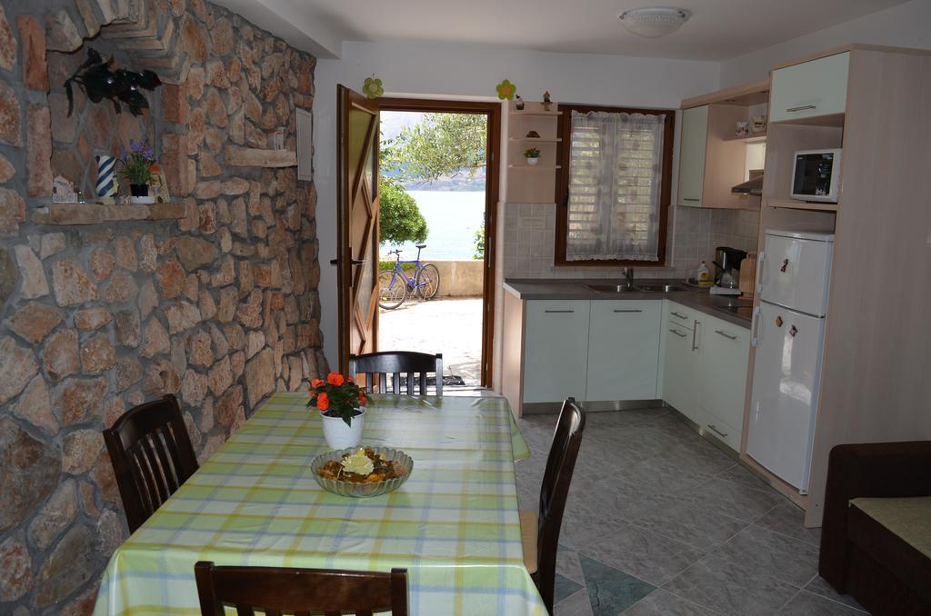 Apartments Lora Baska  Room photo